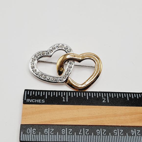 Vintage Monet Interlocking Hearts Brooch Gold Silver Tone Rhinestone - Picture 9 of 9